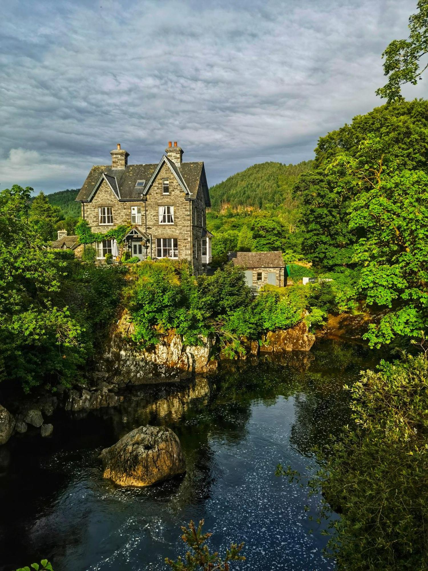 Cosy 2 Bedroom Cottage In Betws Y Coed, Snowdonia Bagian luar foto